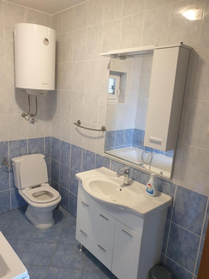 Apartmani Goga Starigrad Paklenica Εξωτερικό φωτογραφία