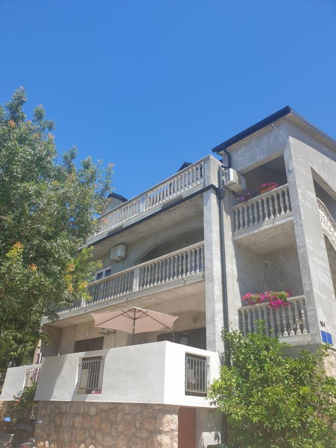 Apartmani Goga Starigrad Paklenica Εξωτερικό φωτογραφία