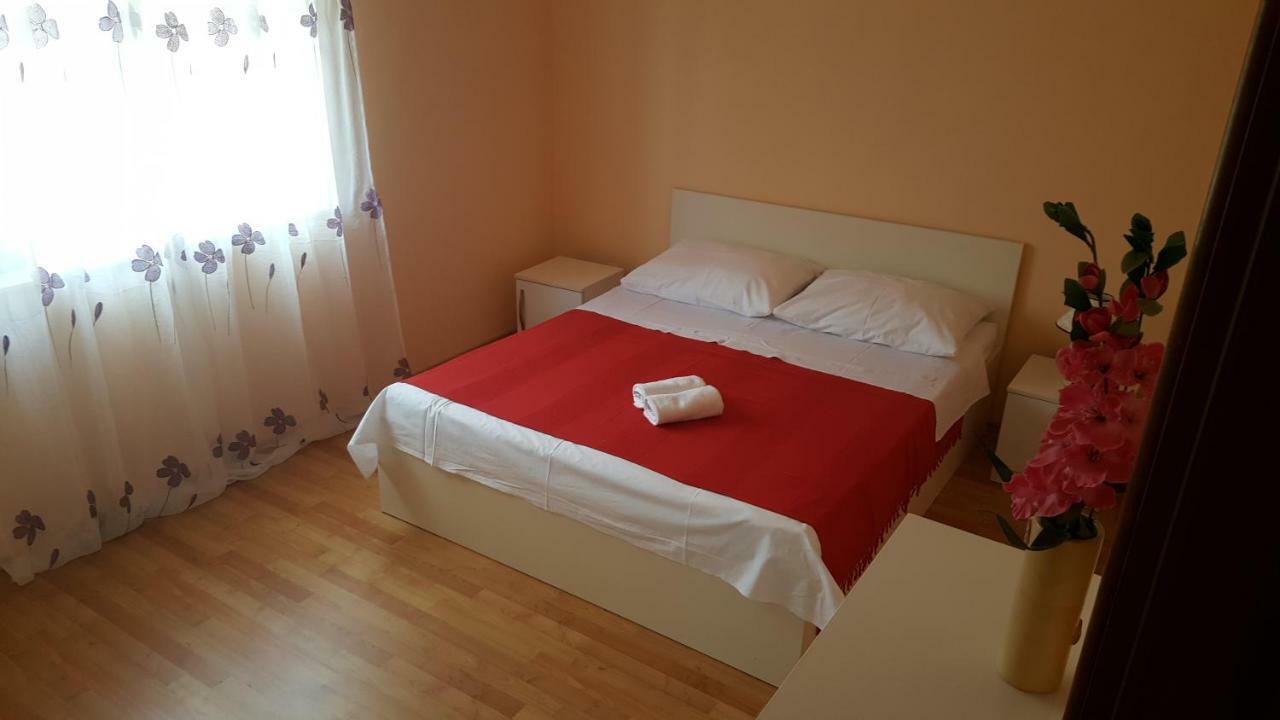 Apartmani Goga Starigrad Paklenica Εξωτερικό φωτογραφία
