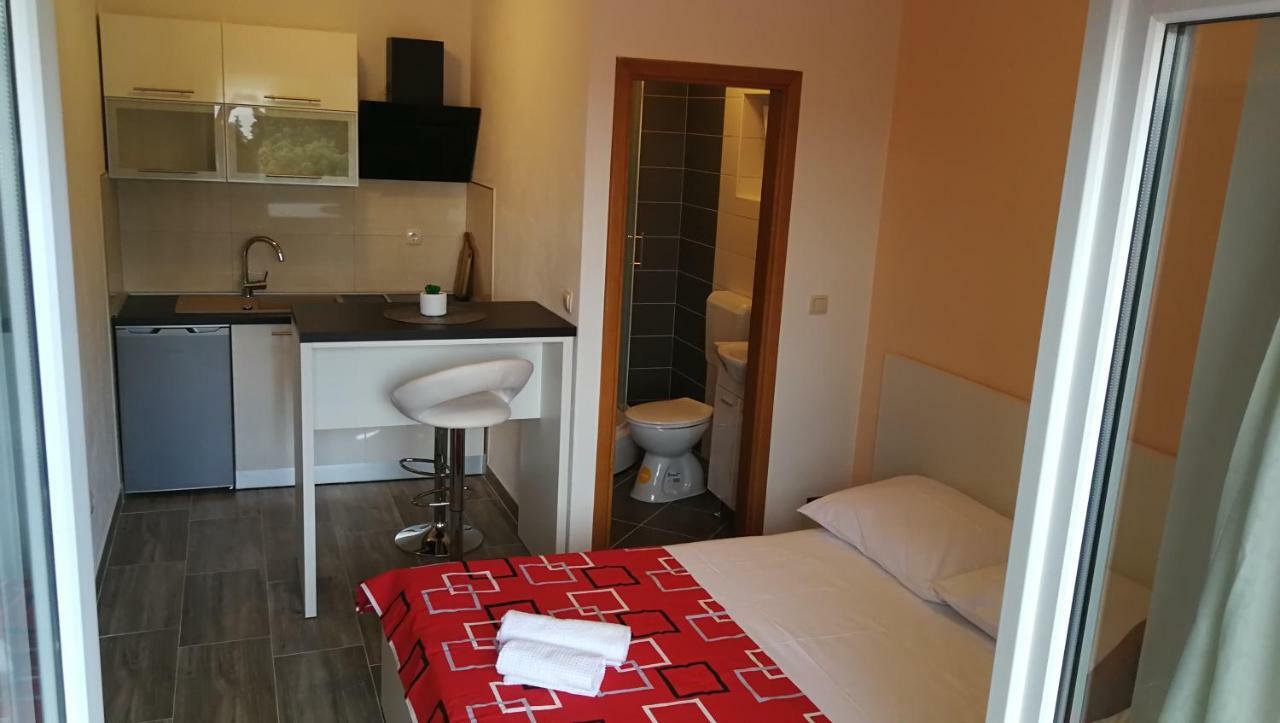 Apartmani Goga Starigrad Paklenica Εξωτερικό φωτογραφία