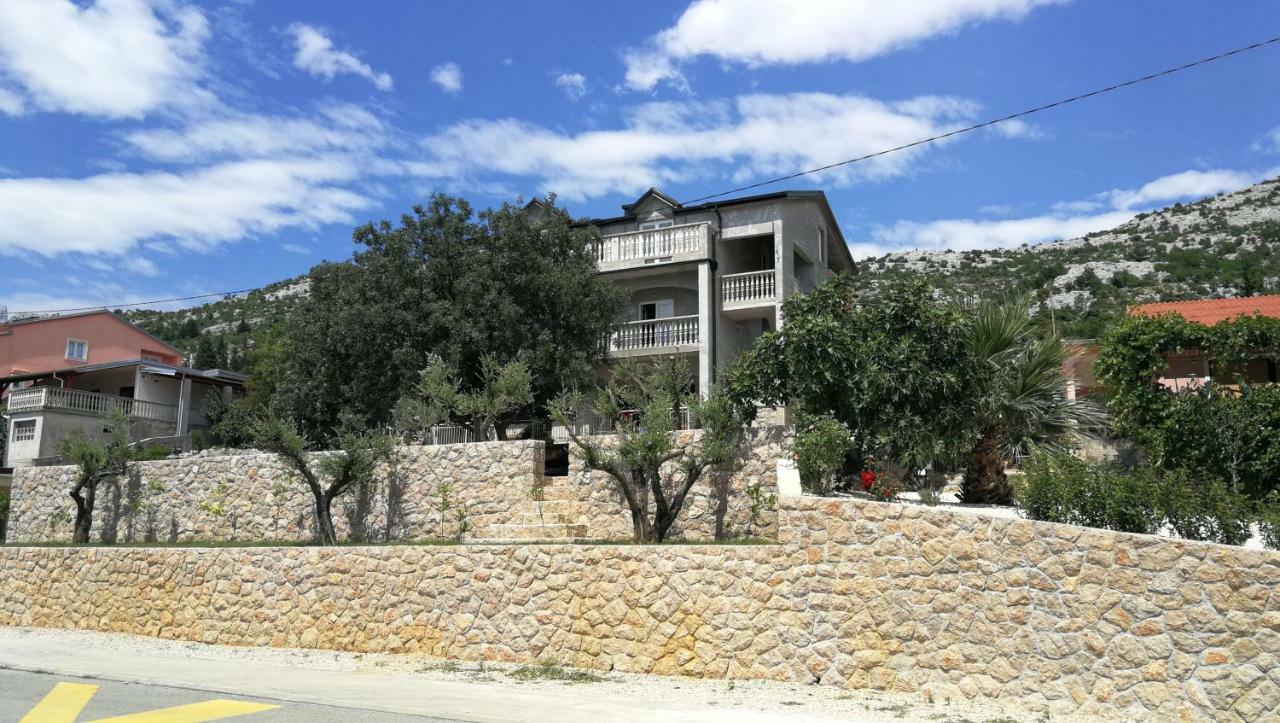 Apartmani Goga Starigrad Paklenica Εξωτερικό φωτογραφία