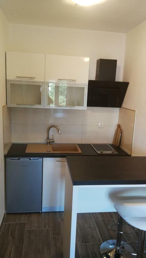 Apartmani Goga Starigrad Paklenica Εξωτερικό φωτογραφία
