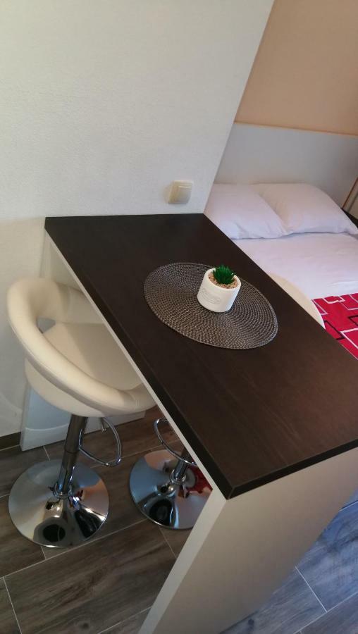 Apartmani Goga Starigrad Paklenica Εξωτερικό φωτογραφία